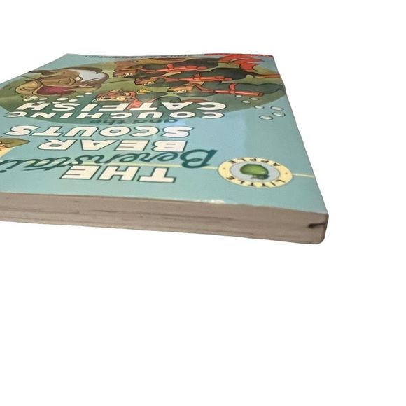 The Berenstain Bear Scouts And The Coughing Catfish Scholastic PB Chapter Book - Picture 6 of 8